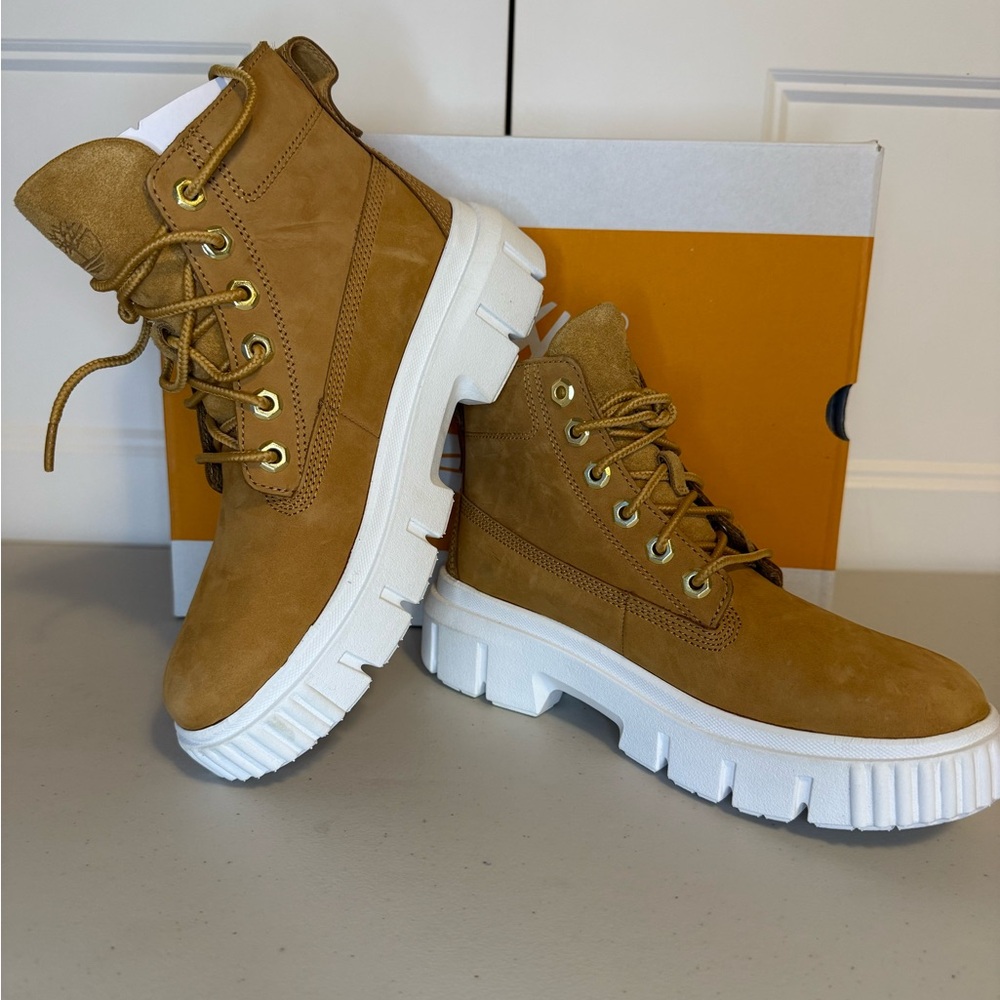Timberland - Picture 9 of 9